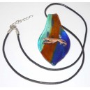 Joli médaillon en verre de murano