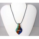 Joli médaillon en verre de murano
